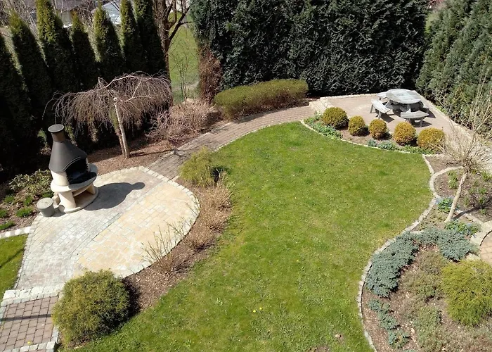 Goscinne Monti Homestay *